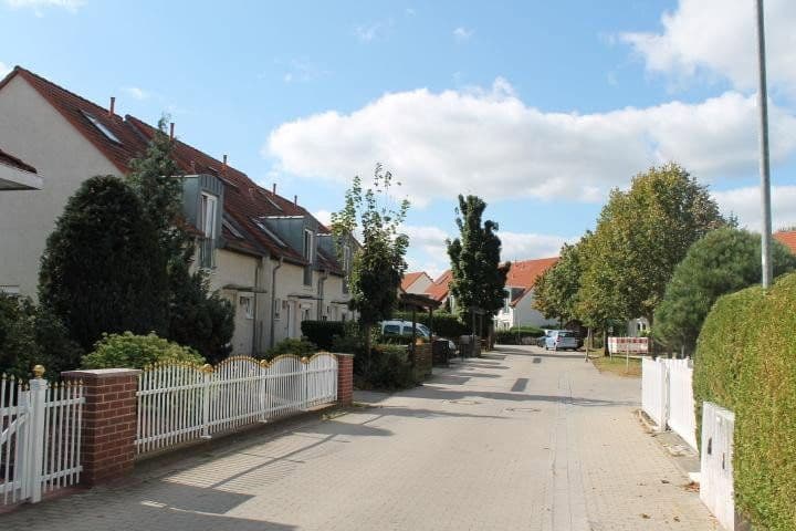 Prodej domu 124 m², pozemek 200 m², Fredersdorf-Vogelsdorf, Braniborsko Prodej domu 124 m², pozemek 200 m², Fredersdorf-Vogelsdorf, Braniborsko