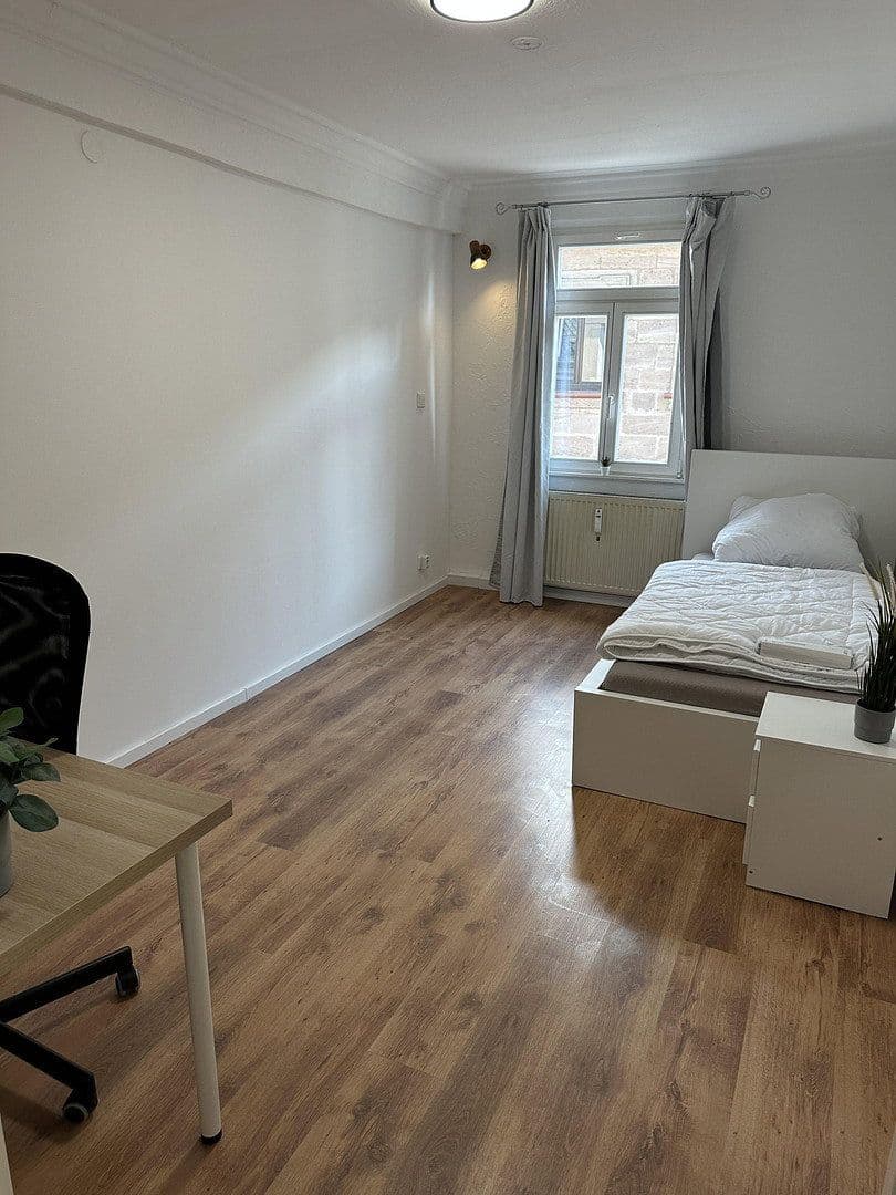 Pronájem bytu 13 m², Westliche Stadtmauerstraße 64, Erlangen, Bavorsko Pronájem bytu 13 m², Westliche Stadtmauerstraße 64, Erlangen, Bavorsko
