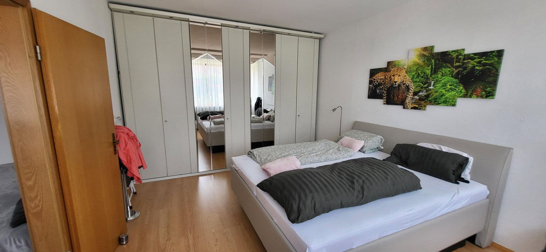Pronájem bytu 3+1 100 m², Oberer Wingertweg 8, Baden-Württemberg - Pforzheim, Bádensko-Württembersko Pronájem bytu 3+1 100 m², Oberer Wingertweg 8, Baden-Württemberg - Pforzheim, Bádensko-Württembersko