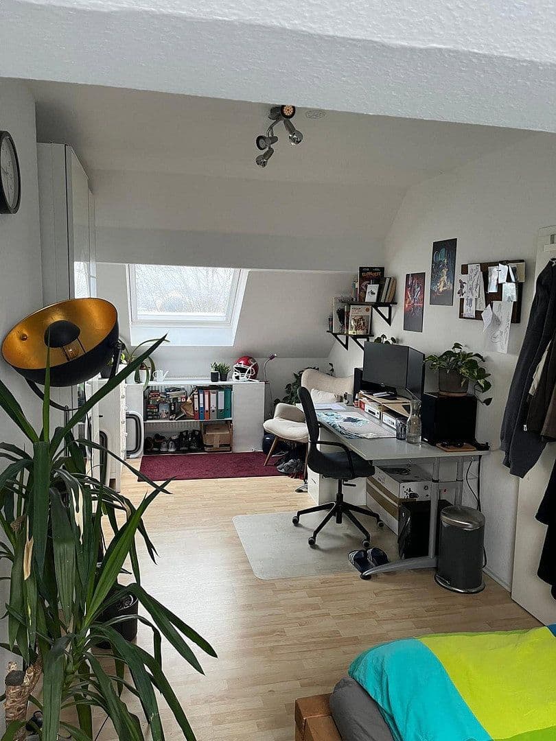 Pronájem bytu 4+1 100 m², Karlsruhe, Bádensko-Württembersko Pronájem bytu 4+1 100 m², Karlsruhe, Bádensko-Württembersko