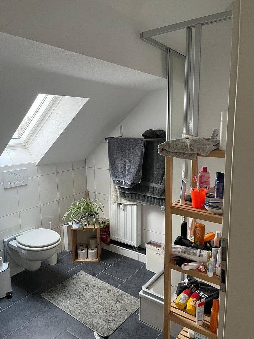 Pronájem bytu 4+1 100 m², Karlsruhe, Bádensko-Württembersko Pronájem bytu 4+1 100 m², Karlsruhe, Bádensko-Württembersko