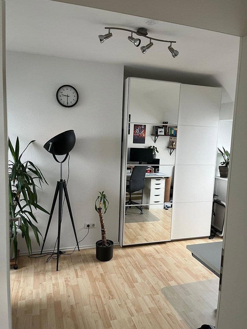 Pronájem bytu 4+1 100 m², Karlsruhe, Bádensko-Württembersko Pronájem bytu 4+1 100 m², Karlsruhe, Bádensko-Württembersko