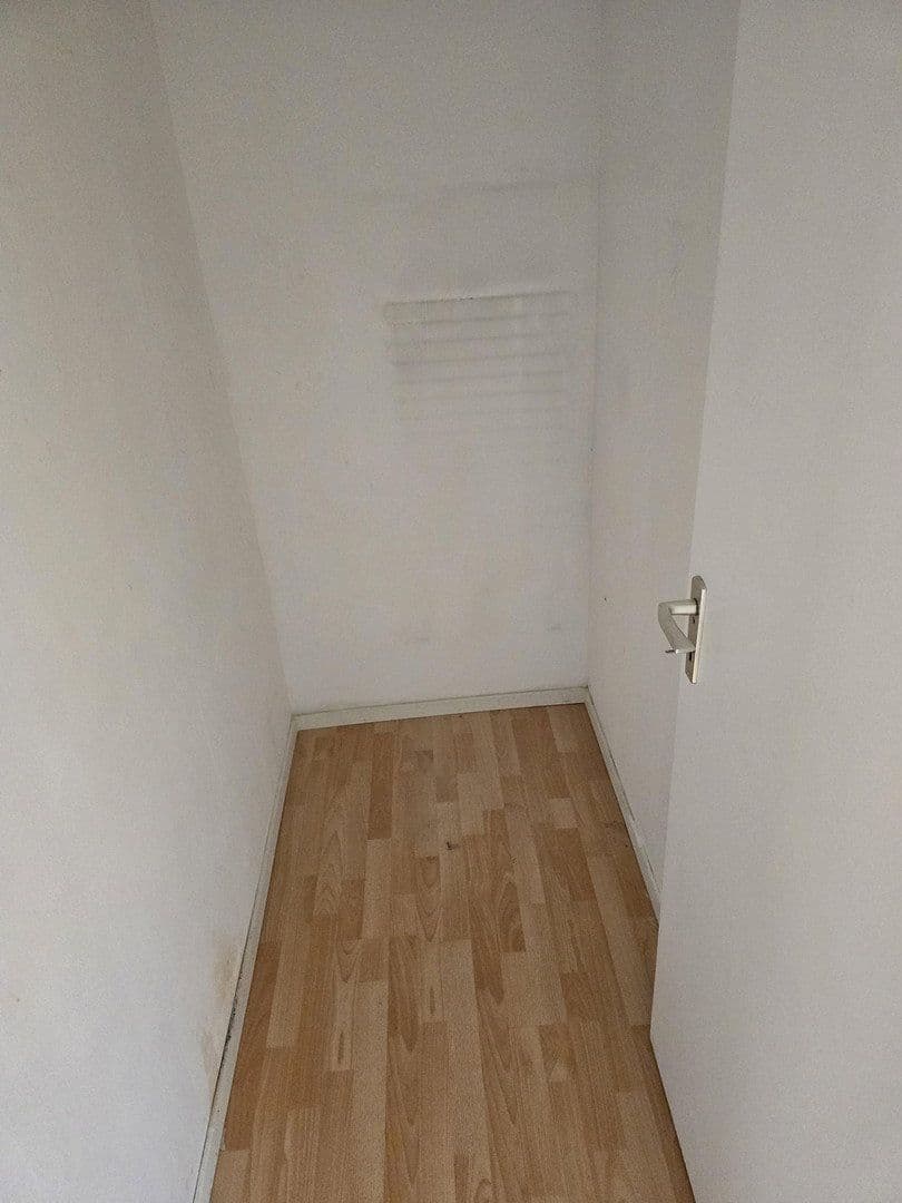 Pronájem bytu 74 m², Gatherweg 131, Düsseldorf, Severní Porýní-Vestfálsko Pronájem bytu 74 m², Gatherweg 131, Düsseldorf, Severní Porýní-Vestfálsko