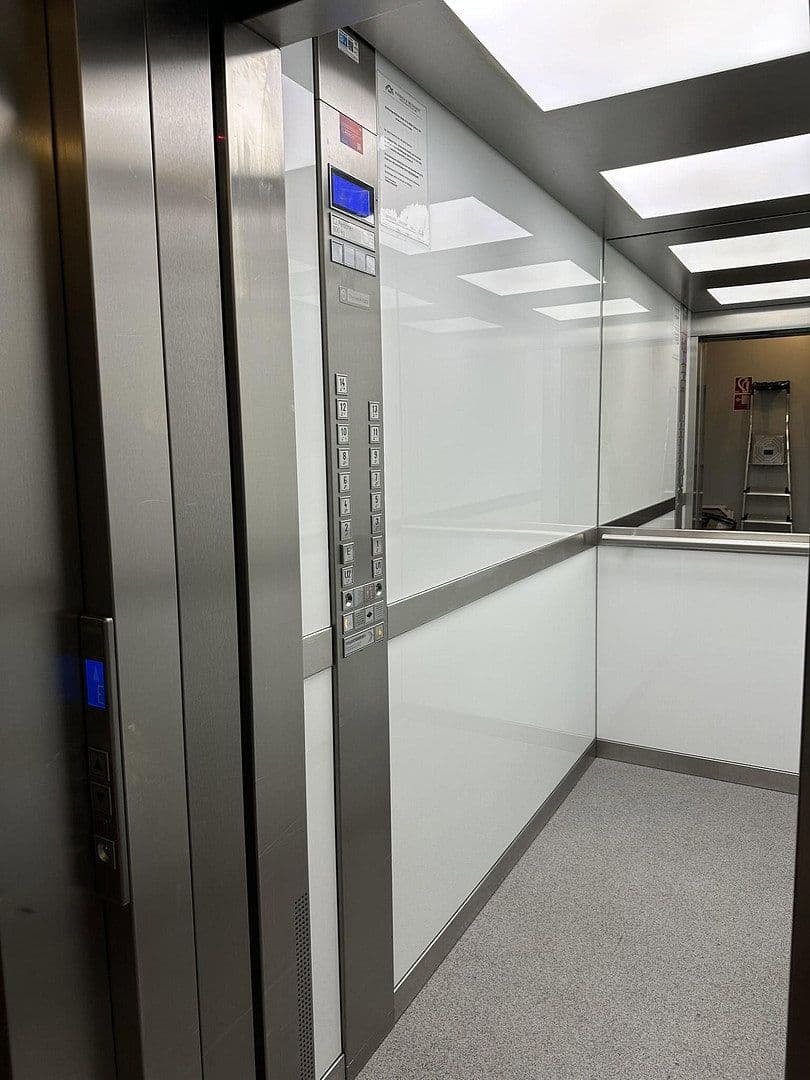 Pronájem bytu 1+1 28 m², Mailänderstraße 0000, Frankfurt am Main, Hessen Pronájem bytu 1+1 28 m², Mailänderstraße 0000, Frankfurt am Main, Hessen