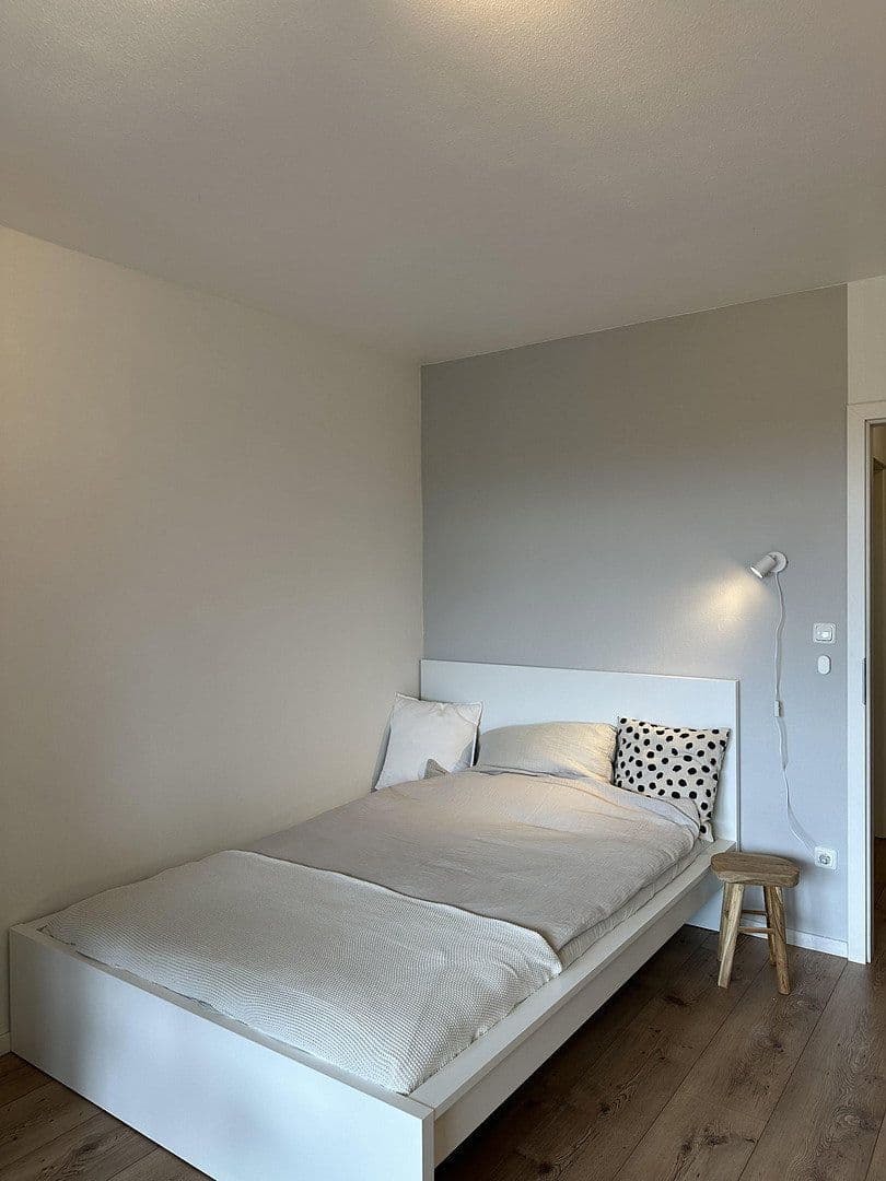 Pronájem bytu 1+1 28 m², Mailänderstraße 0000, Frankfurt am Main, Hessen Pronájem bytu 1+1 28 m², Mailänderstraße 0000, Frankfurt am Main, Hessen