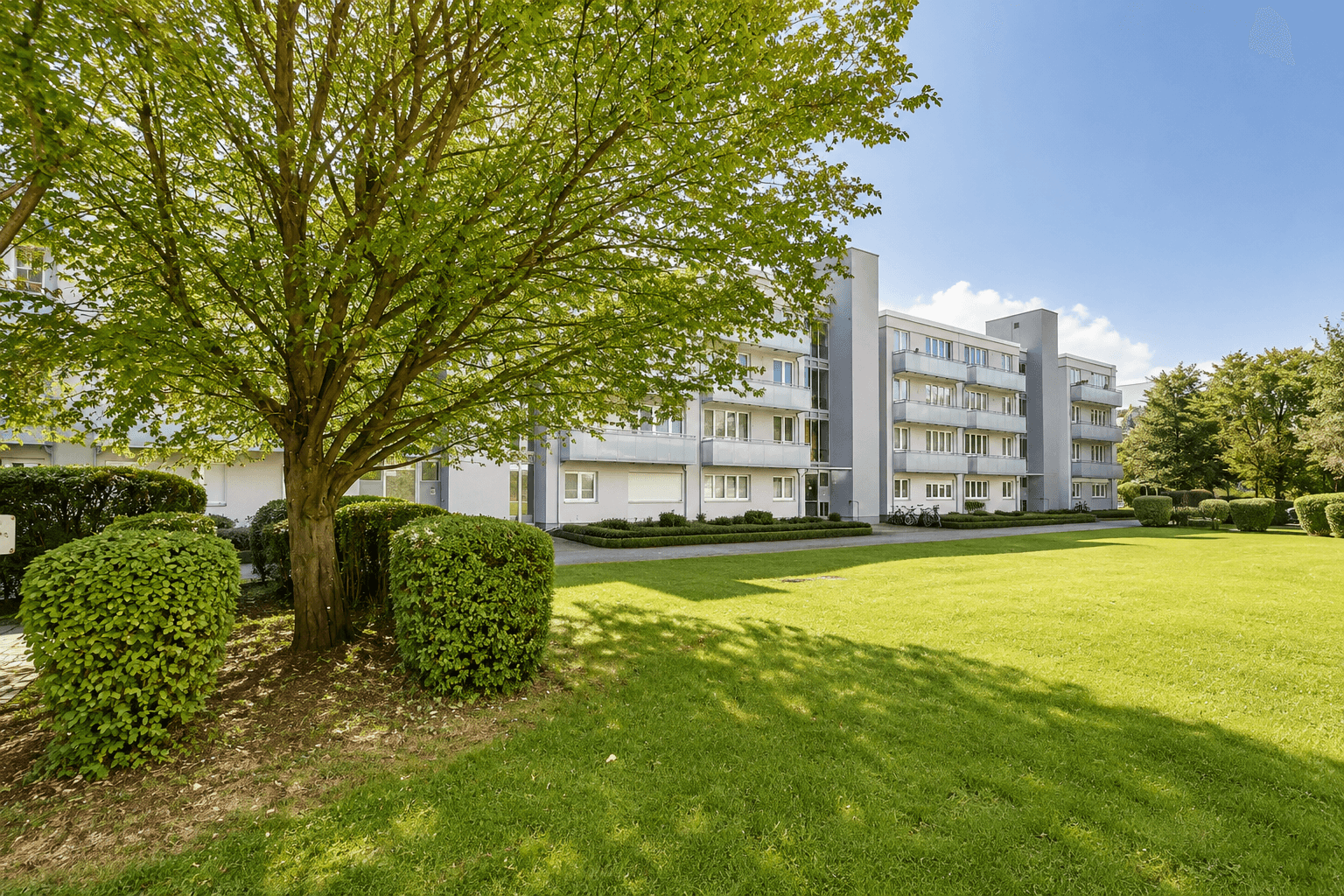 Prodej bytu 4+1 101 m², Haar, Bavorsko Prodej bytu 4+1 101 m², Haar, Bavorsko