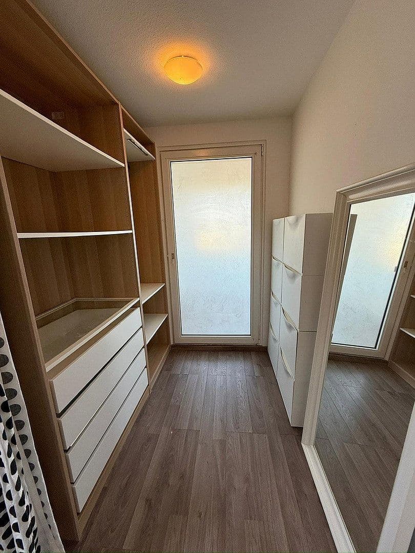 Pronájem bytu 3+kk 76 m², Stolzenthalstraße 24, Bad Soden-Salmünster, Hessen Pronájem bytu 3+kk 76 m², Stolzenthalstraße 24, Bad Soden-Salmünster, Hessen