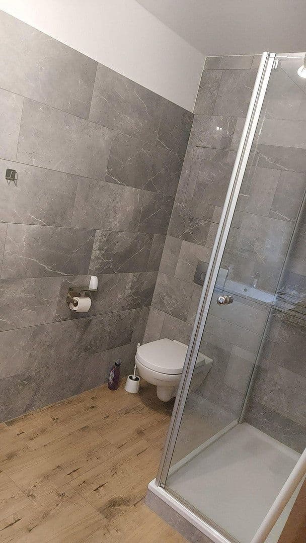 Prodej domu 86 m², pozemek 547 m², Kirchheim, Hessen Prodej domu 86 m², pozemek 547 m², Kirchheim, Hessen