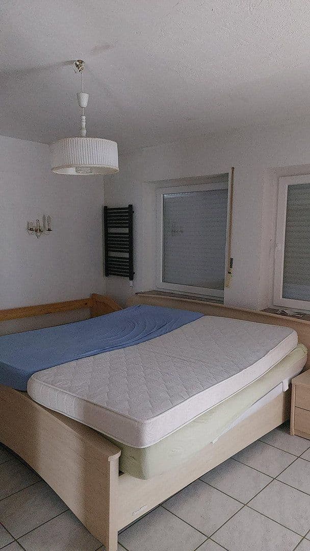 Prodej domu 86 m², pozemek 547 m², Kirchheim, Hessen Prodej domu 86 m², pozemek 547 m², Kirchheim, Hessen