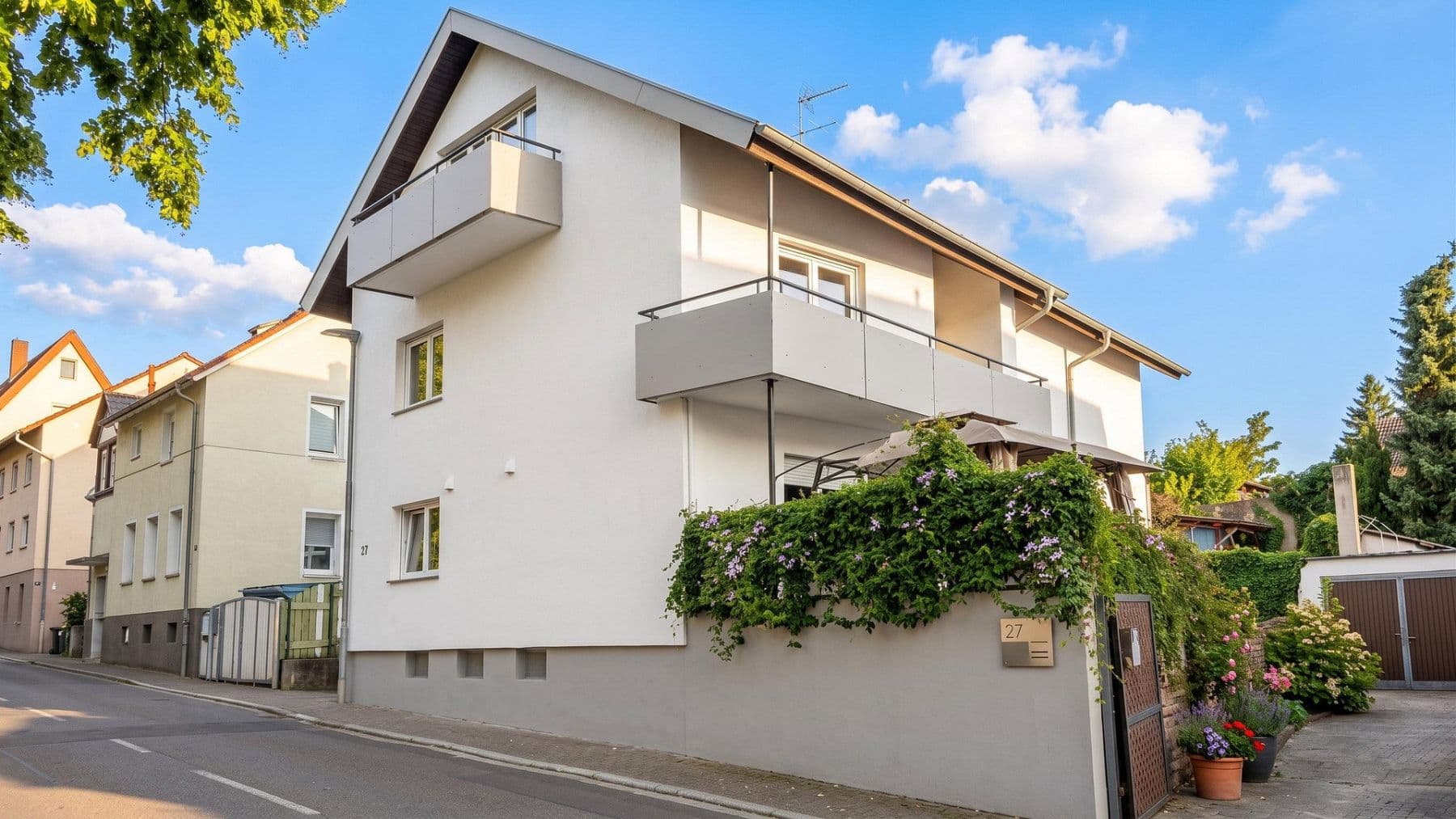 Prodej domu 344 m², pozemek 416 m², Nußloch, Bádensko-Württembersko Prodej domu 344 m², pozemek 416 m², Nußloch, Bádensko-Württembersko