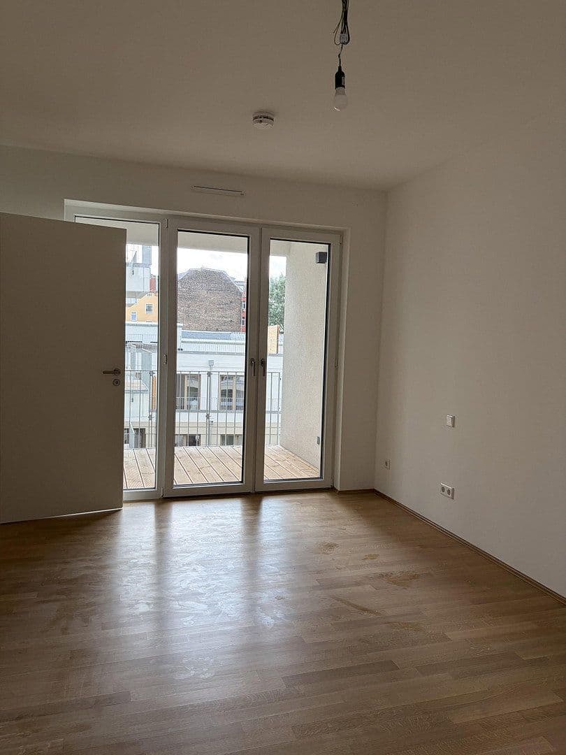 Pronájem bytu 2+1 61 m², Malmöer Str. 28, Berlin, Berlín Pronájem bytu 2+1 61 m², Malmöer Str. 28, Berlin, Berlín