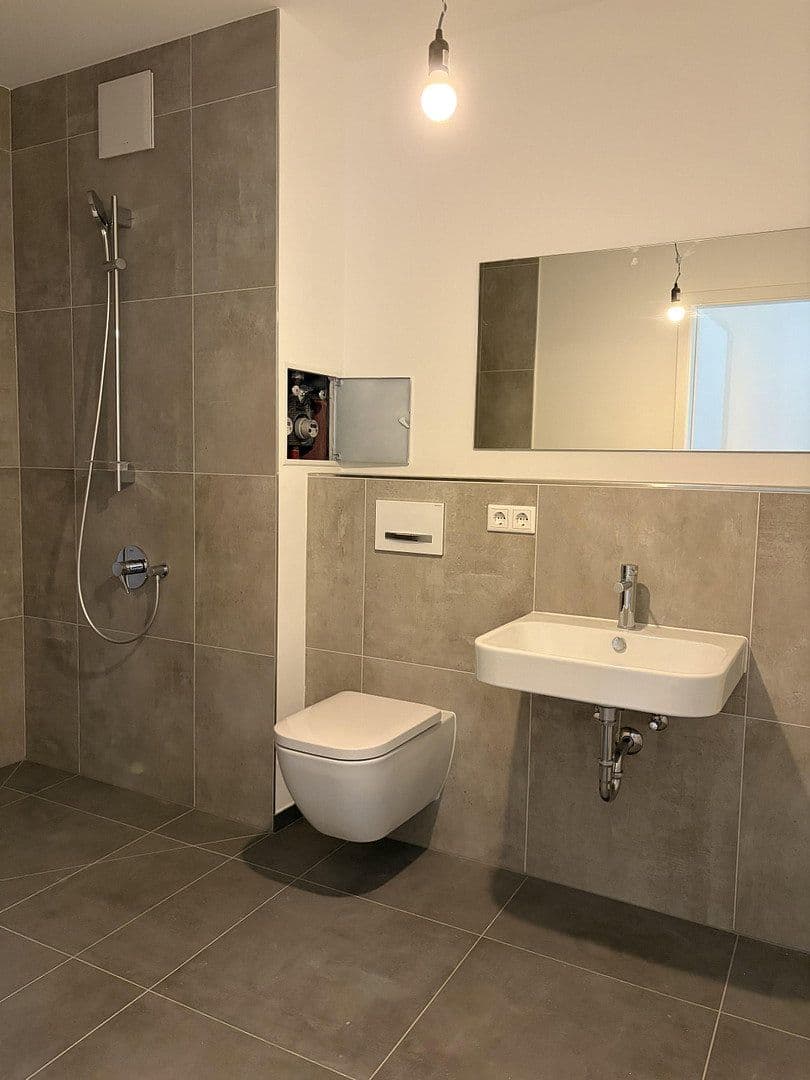 Pronájem bytu 2+1 61 m², Malmöer Str. 28, Berlin, Berlín Pronájem bytu 2+1 61 m², Malmöer Str. 28, Berlin, Berlín