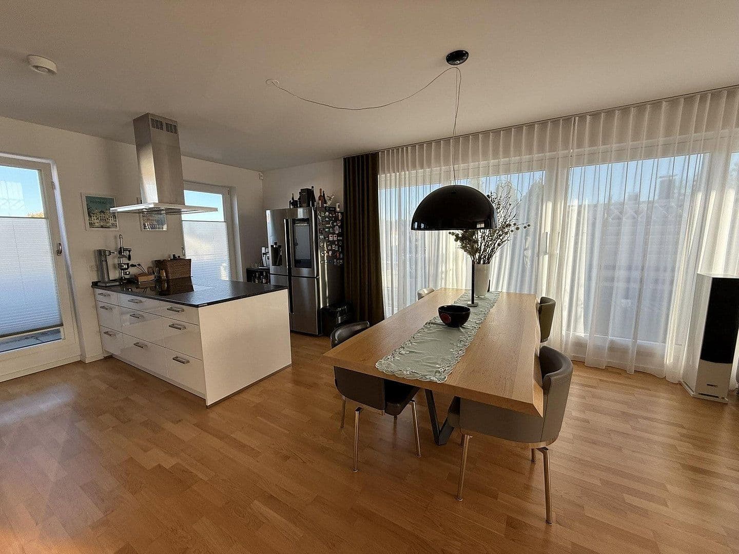 Pronájem bytu 3+1 119 m², Petzetstraße, München Obermenzing, Bavorsko Pronájem bytu 3+1 119 m², Petzetstraße, München Obermenzing, Bavorsko