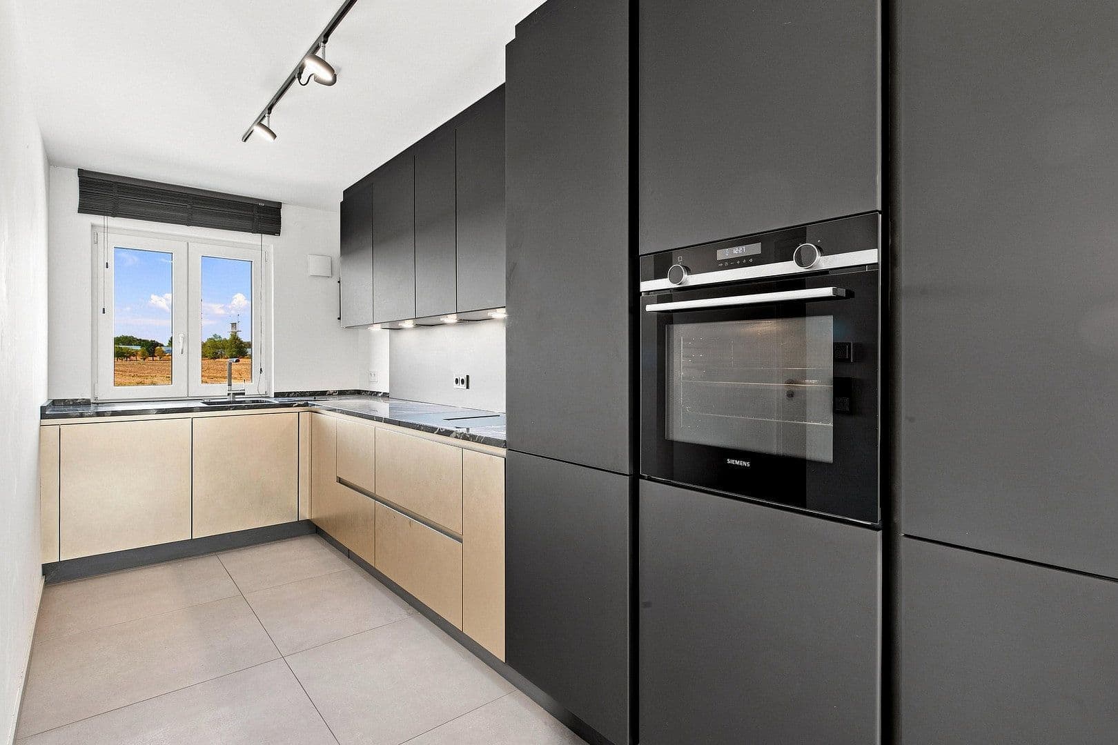 Prodej domu 140 m², pozemek 241 m², Goteboldstr. 48c, München, Bavorsko Prodej domu 140 m², pozemek 241 m², Goteboldstr. 48c, München, Bavorsko