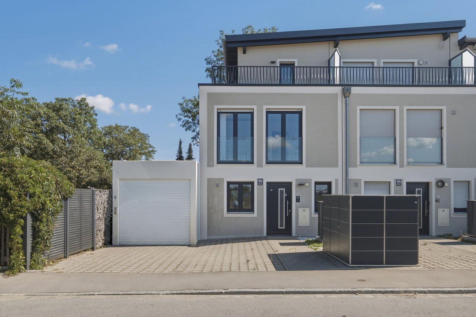 Prodej domu 140 m², pozemek 241 m², Goteboldstr. 48c, München, Bavorsko Prodej domu 140 m², pozemek 241 m², Goteboldstr. 48c, München, Bavorsko