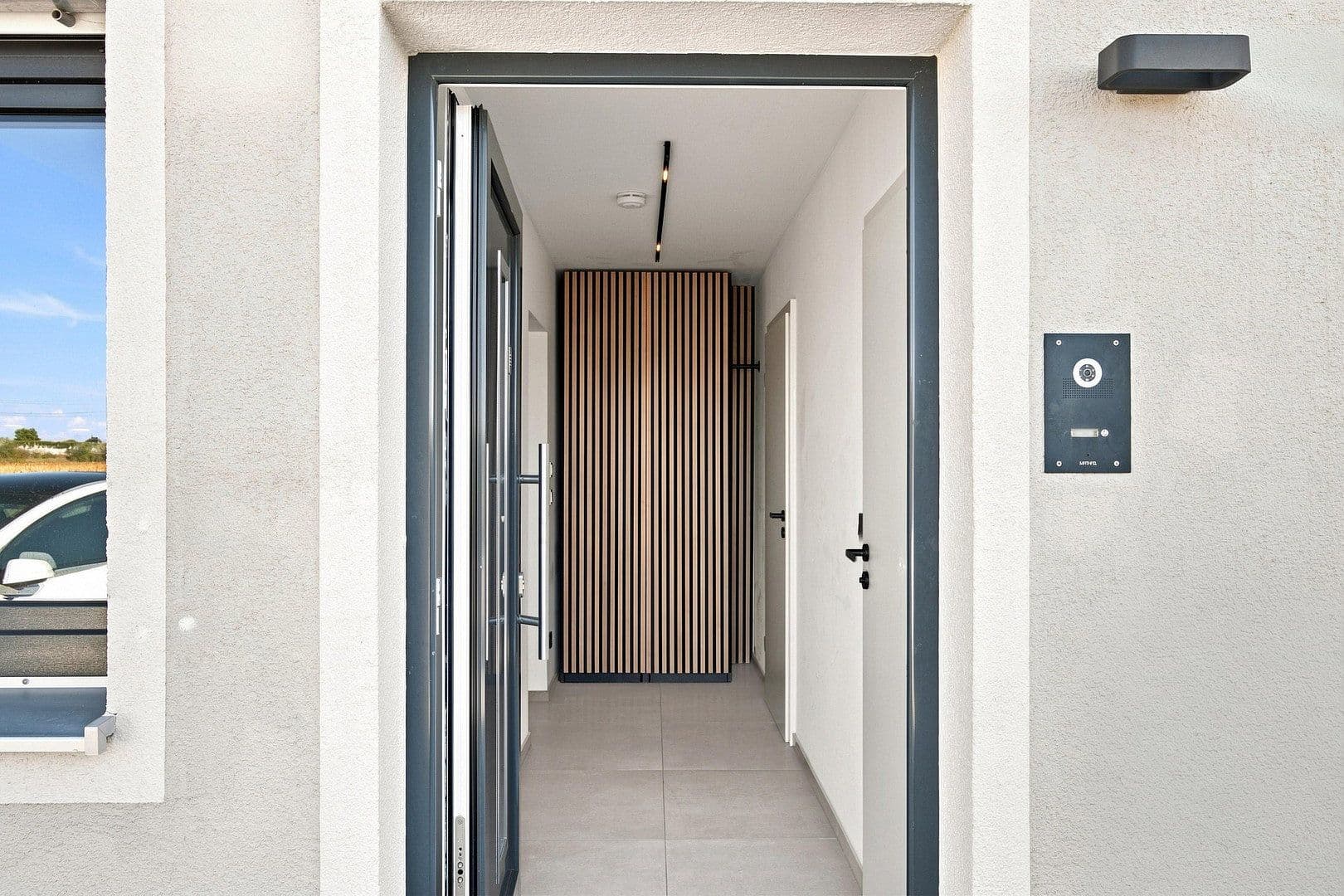 Prodej domu 140 m², pozemek 241 m², Goteboldstr. 48c, München, Bavorsko Prodej domu 140 m², pozemek 241 m², Goteboldstr. 48c, München, Bavorsko