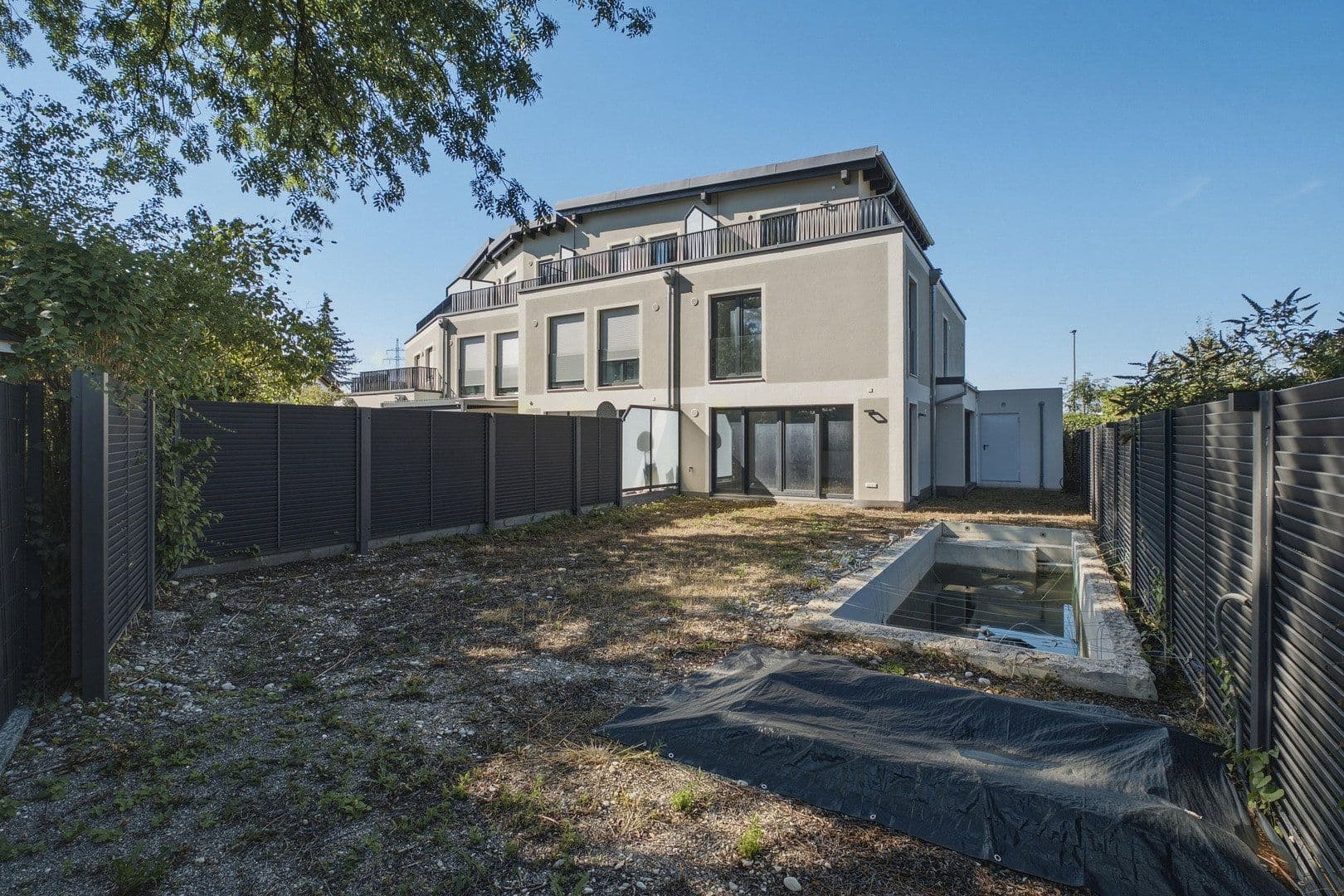 Prodej domu 140 m², pozemek 241 m², Goteboldstr. 48c, München, Bavorsko Prodej domu 140 m², pozemek 241 m², Goteboldstr. 48c, München, Bavorsko