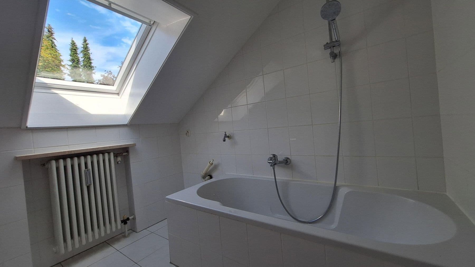 Prodej bytu 1+kk 45 m², Gauting, Bavorsko Prodej bytu 1+kk 45 m², Gauting, Bavorsko