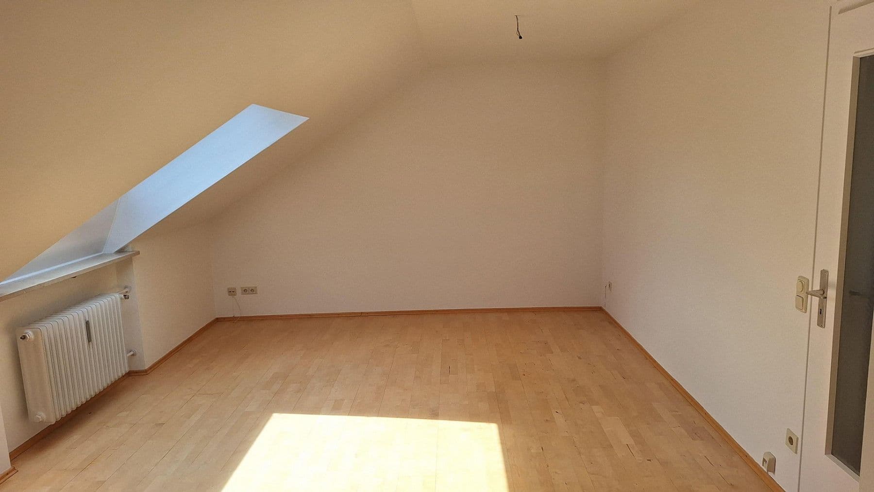 Prodej bytu 1+kk 45 m², Gauting, Bavorsko Prodej bytu 1+kk 45 m², Gauting, Bavorsko