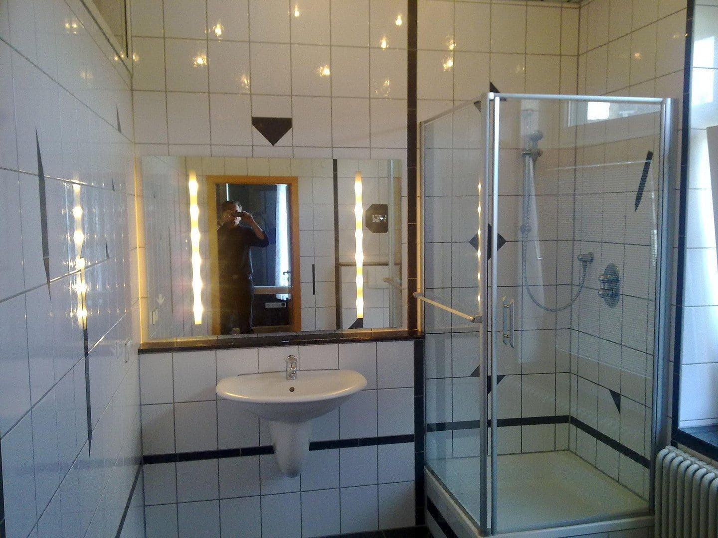 Prodej bytu 2+1 64 m², Gustavstraße 19, Wuppertal, Severní Porýní-Vestfálsko Prodej bytu 2+1 64 m², Gustavstraße 19, Wuppertal, Severní Porýní-Vestfálsko