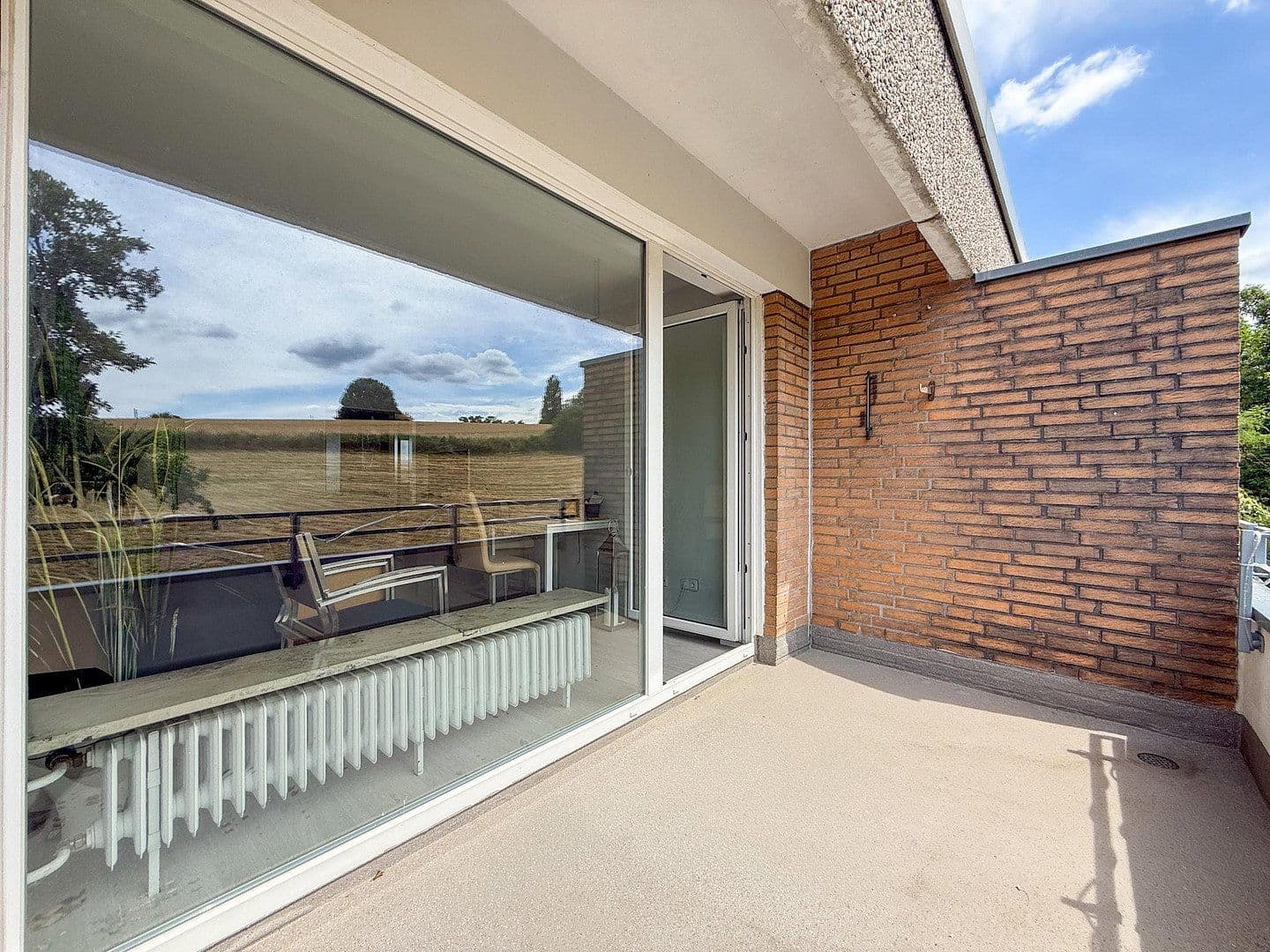Pronájem bytu 1+1 37 m², Erkrath, Severní Porýní-Vestfálsko Pronájem bytu 1+1 37 m², Erkrath, Severní Porýní-Vestfálsko