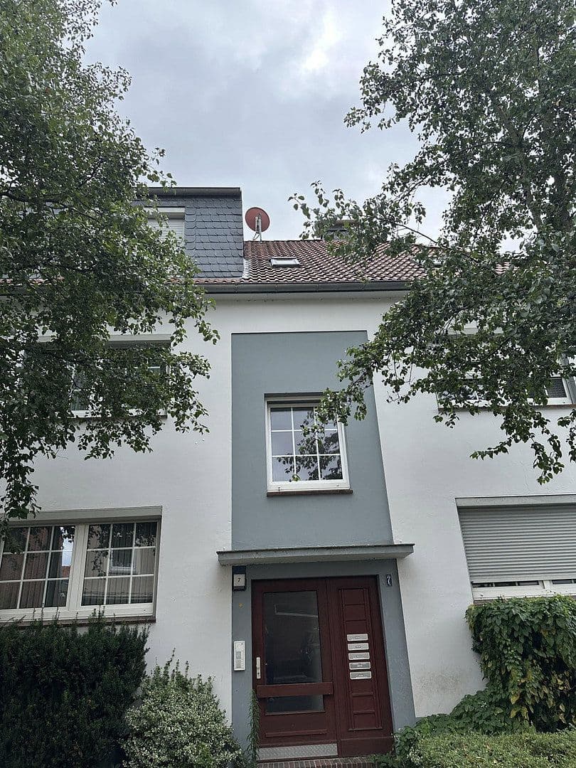 Pronájem bytu 2+1 42 m², Ulmenstraße 7, Wilhelmshaven, Dolní Sasko Pronájem bytu 2+1 42 m², Ulmenstraße 7, Wilhelmshaven, Dolní Sasko