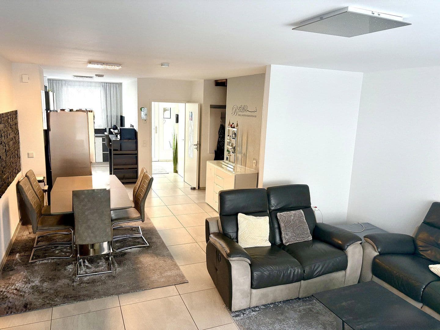 Prodej domu 145 m², pozemek 198 m², Rheinfelden (Baden), Bádensko-Württembersko Prodej domu 145 m², pozemek 198 m², Rheinfelden (Baden), Bádensko-Württembersko