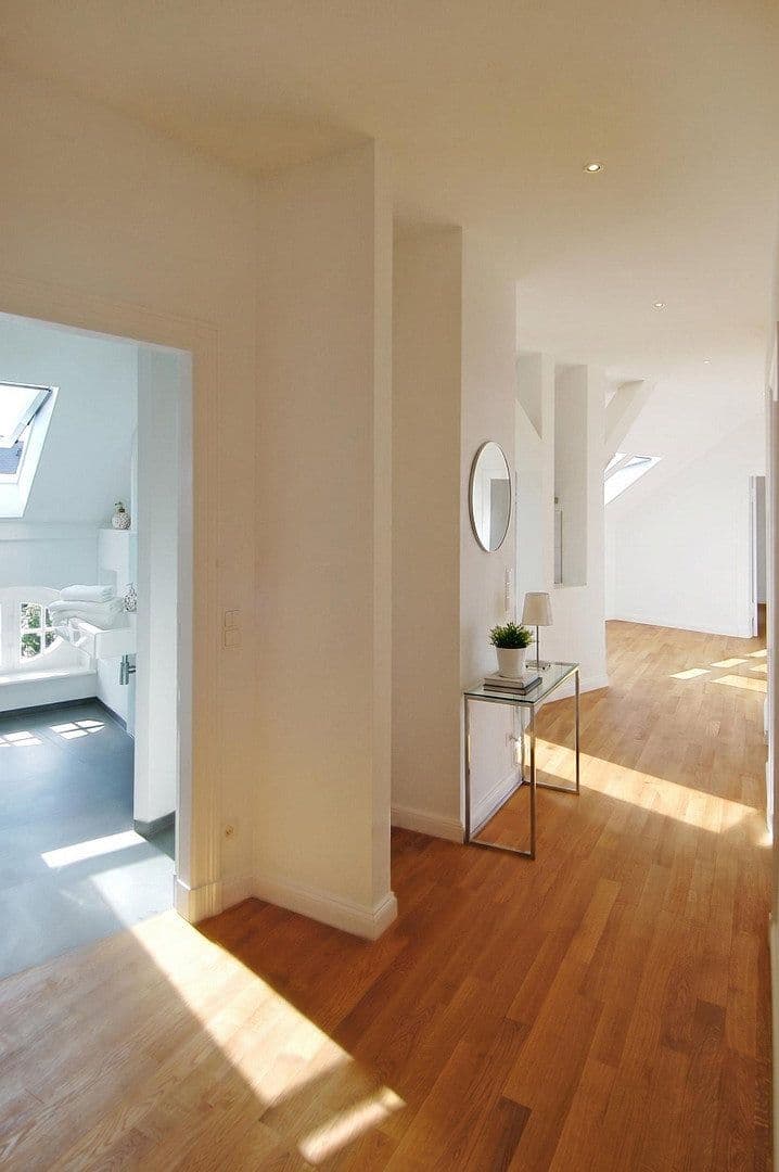 Prodej bytu 4+1 118 m², Kietzer Str. 10, Berlin, Berlín Prodej bytu 4+1 118 m², Kietzer Str. 10, Berlin, Berlín