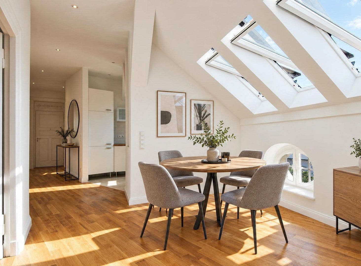 Prodej bytu 4+1 118 m², Kietzer Str. 10, Berlin, Berlín Prodej bytu 4+1 118 m², Kietzer Str. 10, Berlin, Berlín