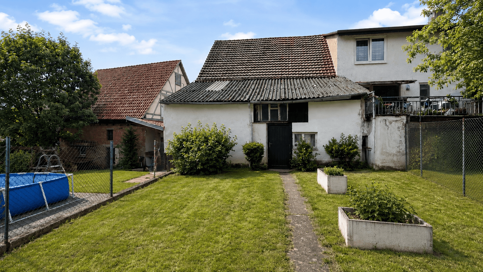 Prodej domu 160 m², pozemek 395 m², Wurmberg, Bádensko-Württembersko Prodej domu 160 m², pozemek 395 m², Wurmberg, Bádensko-Württembersko