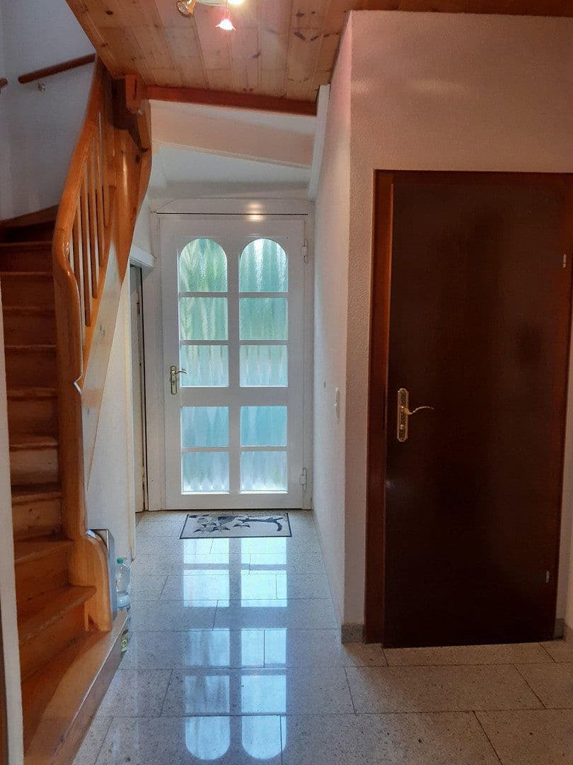 Prodej domu 135 m², pozemek 286 m², Weinheim, Bádensko-Württembersko Prodej domu 135 m², pozemek 286 m², Weinheim, Bádensko-Württembersko