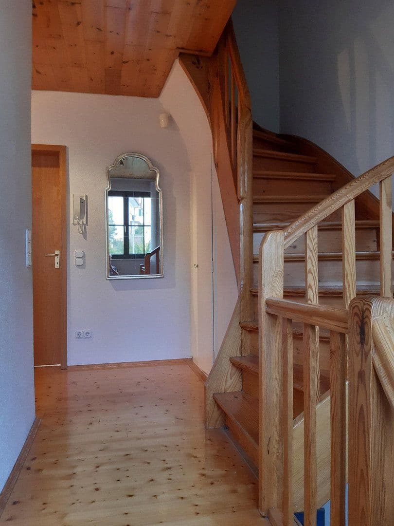 Prodej domu 135 m², pozemek 286 m², Weinheim, Bádensko-Württembersko Prodej domu 135 m², pozemek 286 m², Weinheim, Bádensko-Württembersko