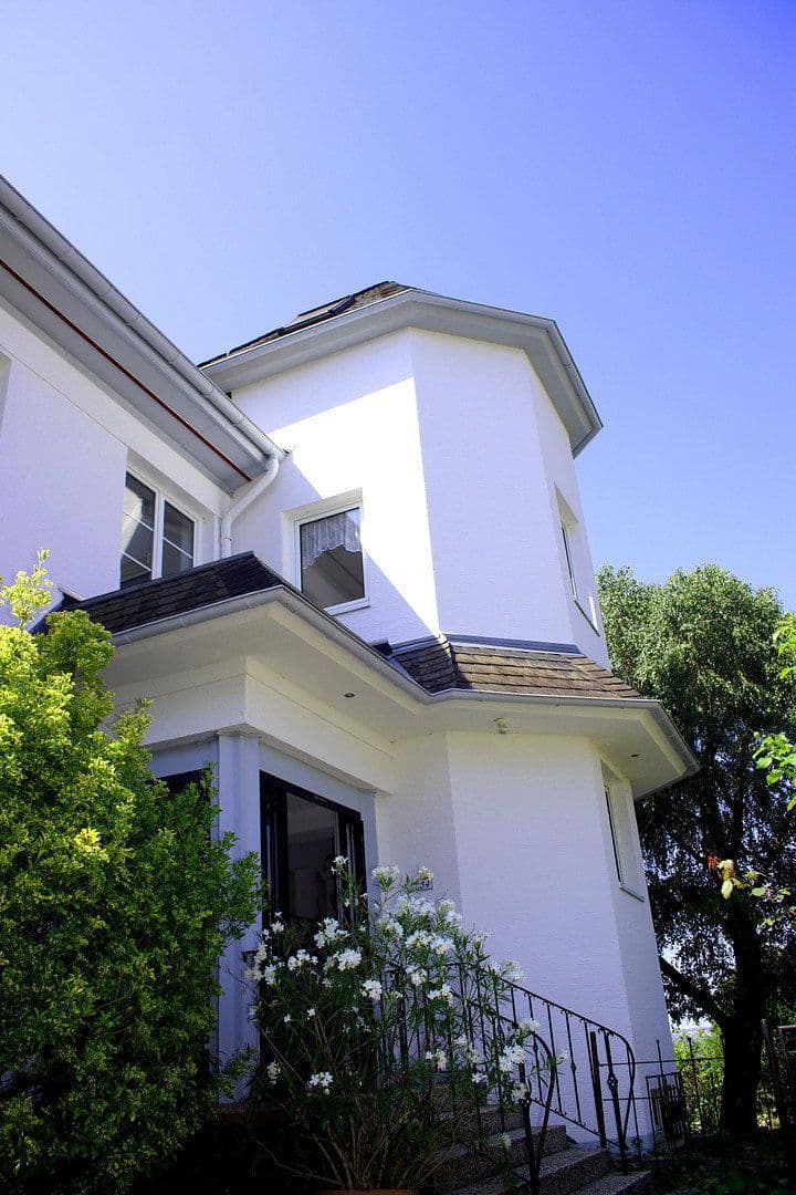 Prodej domu 315 m², pozemek 1.700 m², Koblenz, Porýní-Falc Prodej domu 315 m², pozemek 1.700 m², Koblenz, Porýní-Falc