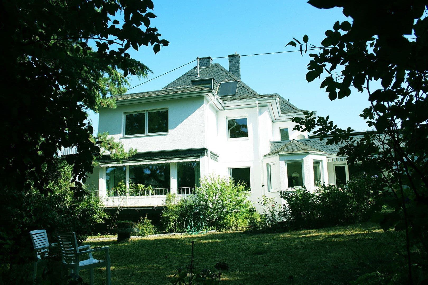 Prodej domu 315 m², pozemek 1.700 m², Koblenz, Porýní-Falc Prodej domu 315 m², pozemek 1.700 m², Koblenz, Porýní-Falc