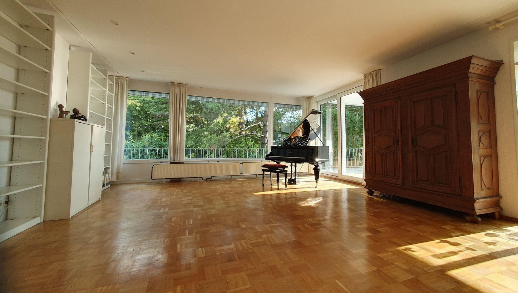 Prodej domu 315 m², pozemek 1.700 m², Koblenz, Porýní-Falc Prodej domu 315 m², pozemek 1.700 m², Koblenz, Porýní-Falc