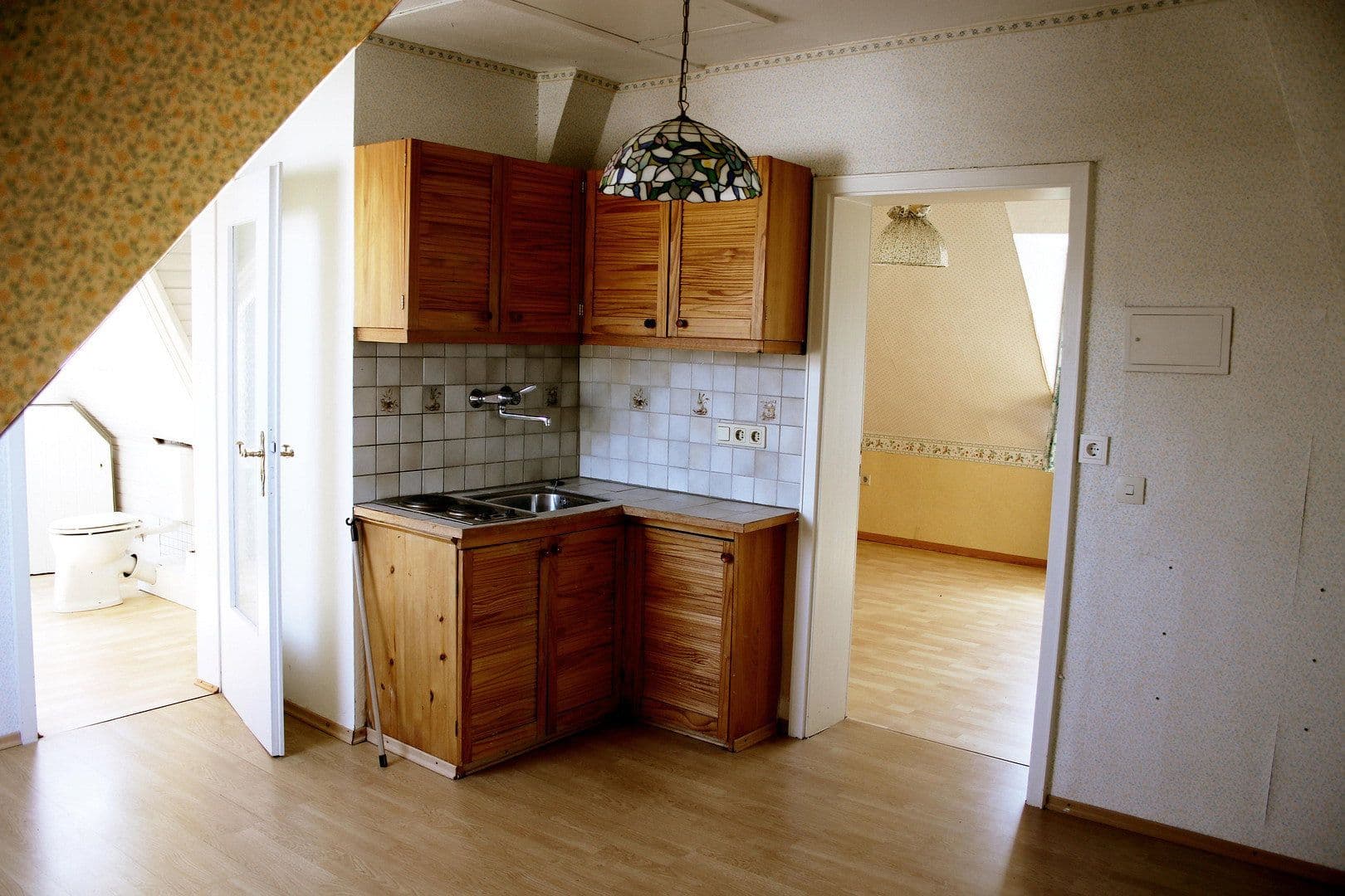 Prodej domu 315 m², pozemek 1.700 m², Koblenz, Porýní-Falc Prodej domu 315 m², pozemek 1.700 m², Koblenz, Porýní-Falc