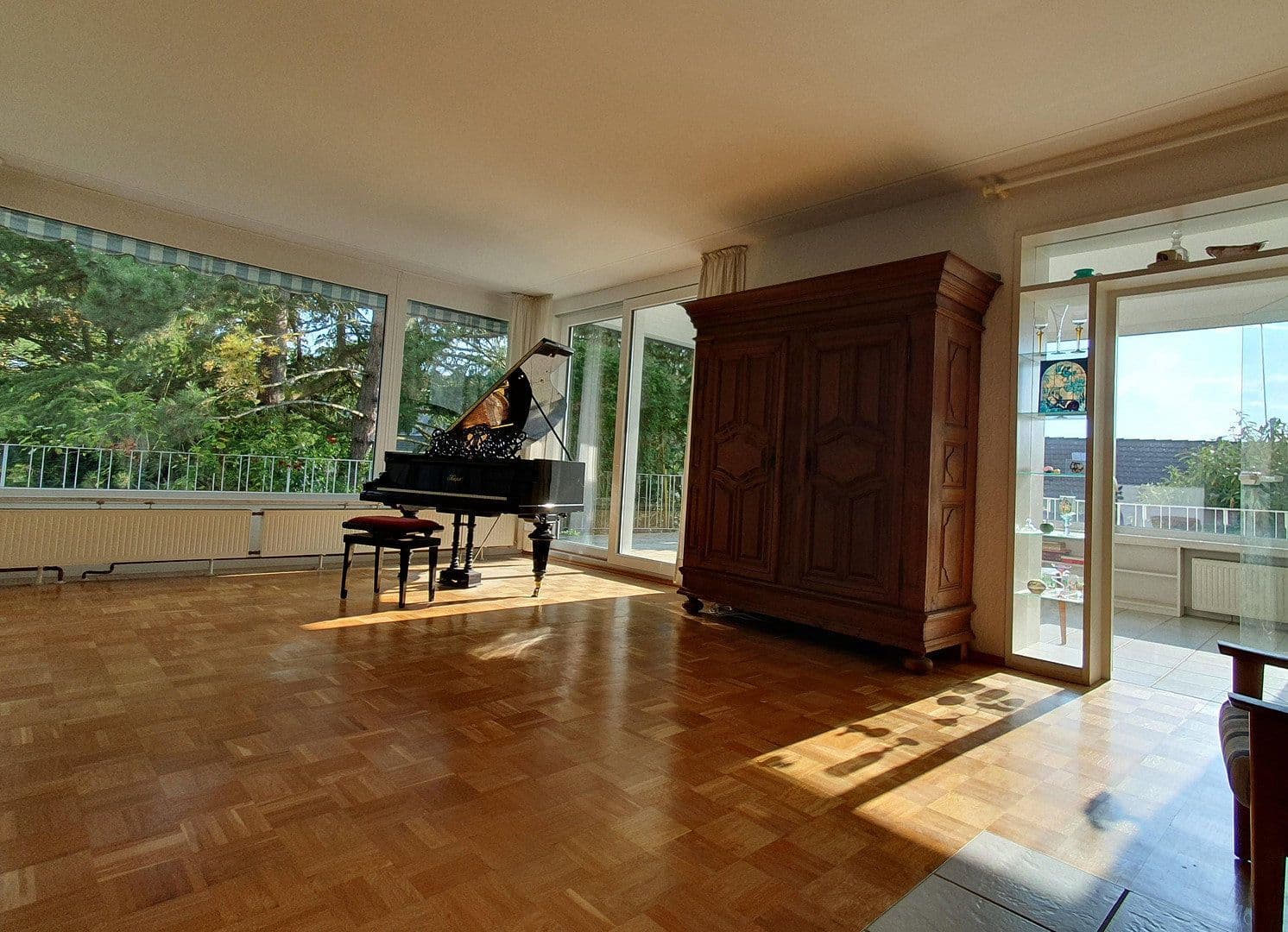Prodej domu 315 m², pozemek 1.700 m², Koblenz, Porýní-Falc Prodej domu 315 m², pozemek 1.700 m², Koblenz, Porýní-Falc