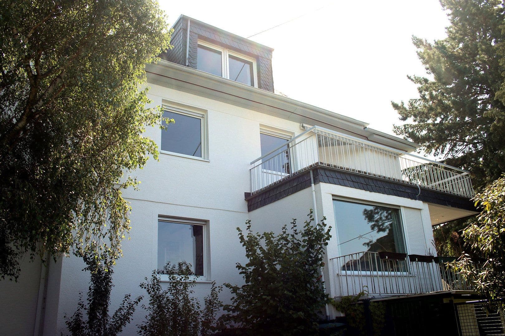 Prodej domu 315 m², pozemek 1.700 m², Koblenz, Porýní-Falc Prodej domu 315 m², pozemek 1.700 m², Koblenz, Porýní-Falc