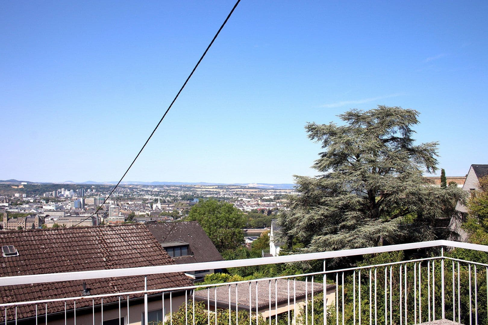 Prodej domu 315 m², pozemek 1.700 m², Koblenz, Porýní-Falc Prodej domu 315 m², pozemek 1.700 m², Koblenz, Porýní-Falc