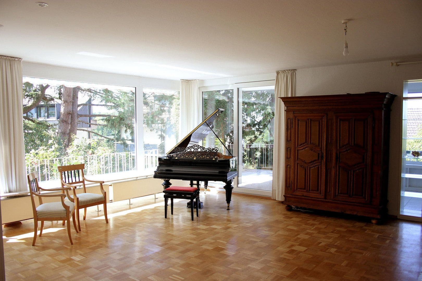 Prodej domu 315 m², pozemek 1.700 m², Koblenz, Porýní-Falc Prodej domu 315 m², pozemek 1.700 m², Koblenz, Porýní-Falc