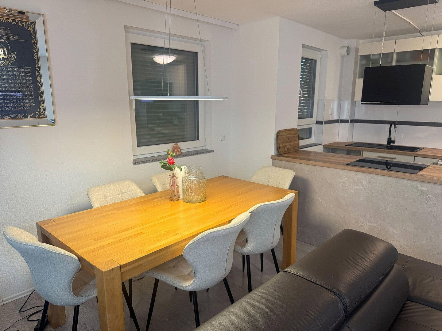 Pronájem bytu 4+kk 95 m², Salzelmenerstr.5/1, Bad Rappenau, Bádensko-Württembersko Pronájem bytu 4+kk 95 m², Salzelmenerstr.5/1, Bad Rappenau, Bádensko-Württembersko
