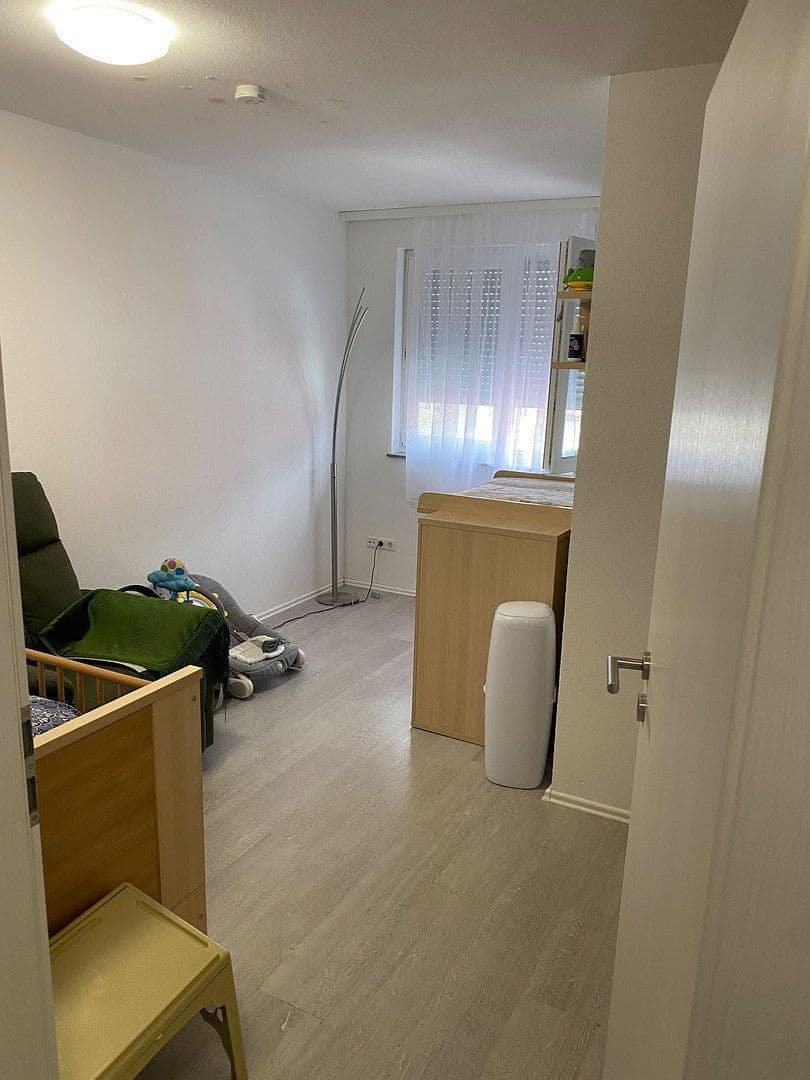 Pronájem bytu 4+kk 95 m², Salzelmenerstr.5/1, Bad Rappenau, Bádensko-Württembersko Pronájem bytu 4+kk 95 m², Salzelmenerstr.5/1, Bad Rappenau, Bádensko-Württembersko