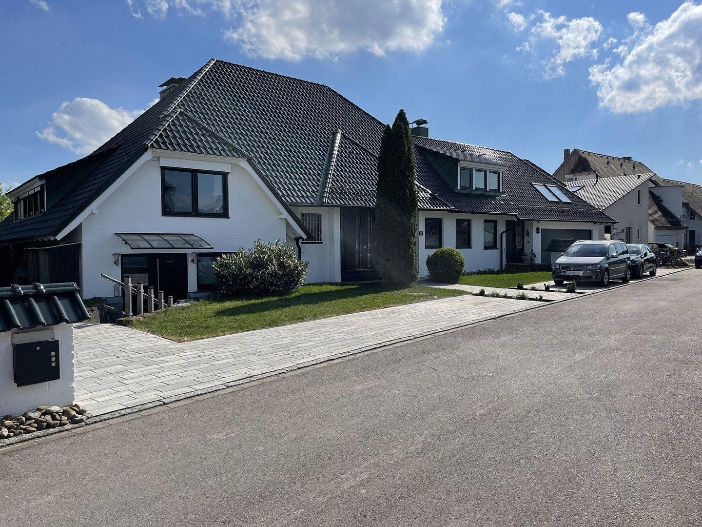 Prodej domu 401 m², pozemek 1.045 m², Dietenheim, Bádensko-Württembersko Prodej domu 401 m², pozemek 1.045 m², Dietenheim, Bádensko-Württembersko