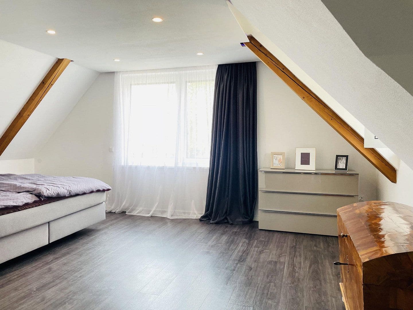 Prodej domu 401 m², pozemek 1.045 m², Dietenheim, Bádensko-Württembersko Prodej domu 401 m², pozemek 1.045 m², Dietenheim, Bádensko-Württembersko