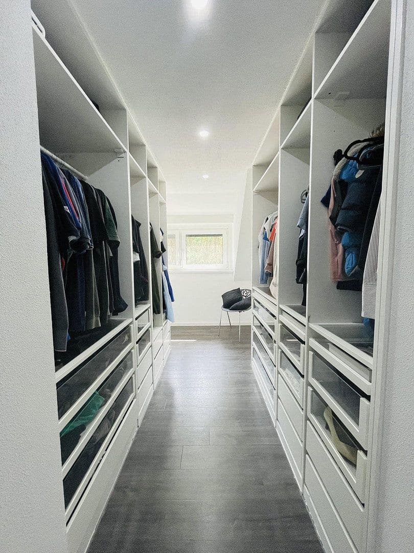 Prodej domu 401 m², pozemek 1.045 m², Dietenheim, Bádensko-Württembersko Prodej domu 401 m², pozemek 1.045 m², Dietenheim, Bádensko-Württembersko