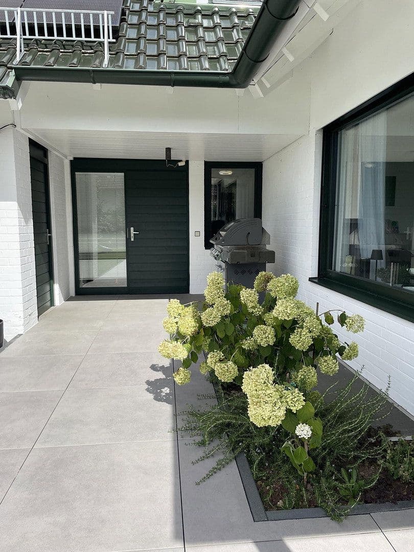 Prodej domu 401 m², pozemek 1.045 m², Dietenheim, Bádensko-Württembersko Prodej domu 401 m², pozemek 1.045 m², Dietenheim, Bádensko-Württembersko