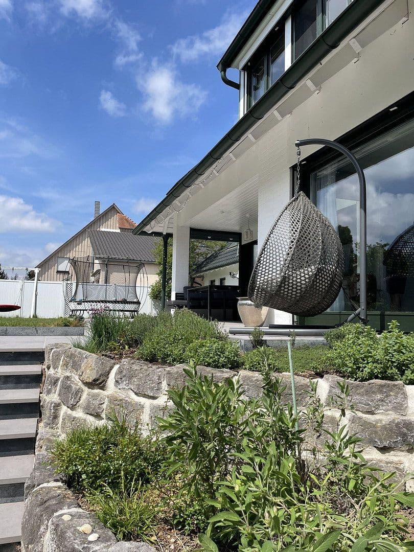 Prodej domu 401 m², pozemek 1.045 m², Dietenheim, Bádensko-Württembersko Prodej domu 401 m², pozemek 1.045 m², Dietenheim, Bádensko-Württembersko