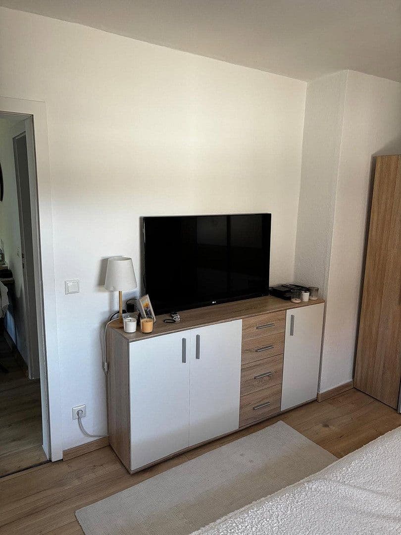 Pronájem bytu 3+1 45 m², Wittenbergstr. 58, Essen, Severní Porýní-Vestfálsko Pronájem bytu 3+1 45 m², Wittenbergstr. 58, Essen, Severní Porýní-Vestfálsko