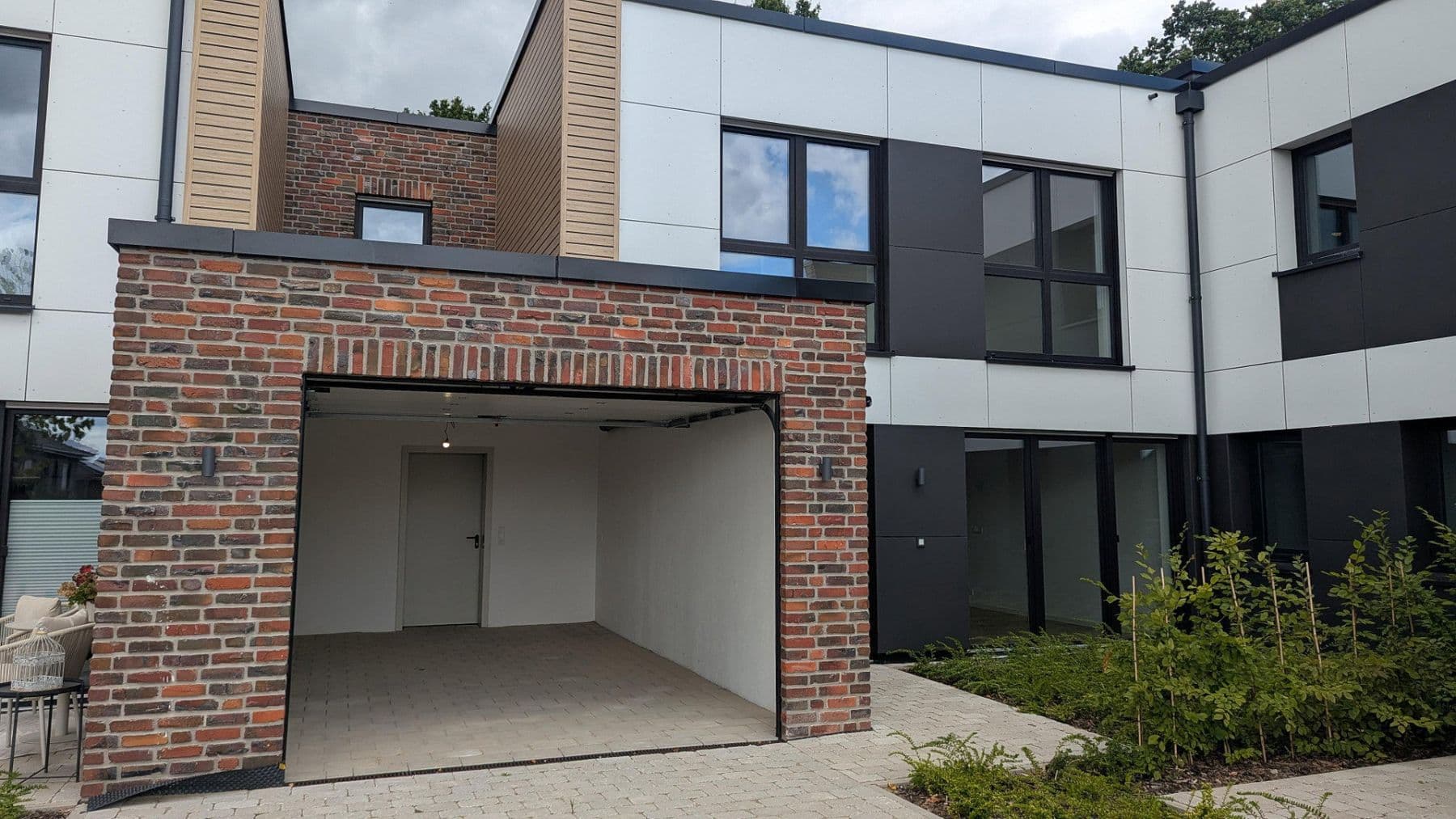 Pronájem domu 160 m², pozemek 350 m², Dorfmüllerweg 7b, Damme, Dolní Sasko Pronájem domu 160 m², pozemek 350 m², Dorfmüllerweg 7b, Damme, Dolní Sasko