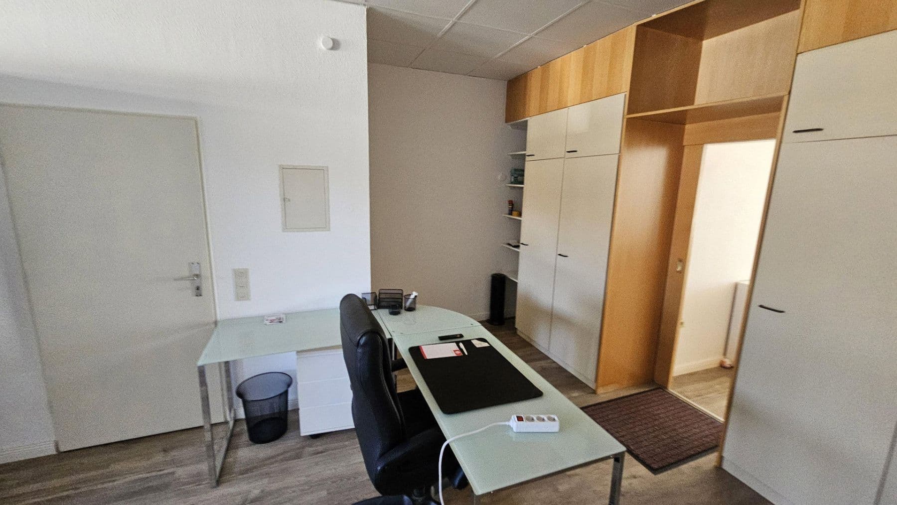 Pronájem kanceláře 65 m², Bahnhofstraße 14, Bad Bevensen, Dolní Sasko Pronájem kanceláře 65 m², Bahnhofstraße 14, Bad Bevensen, Dolní Sasko